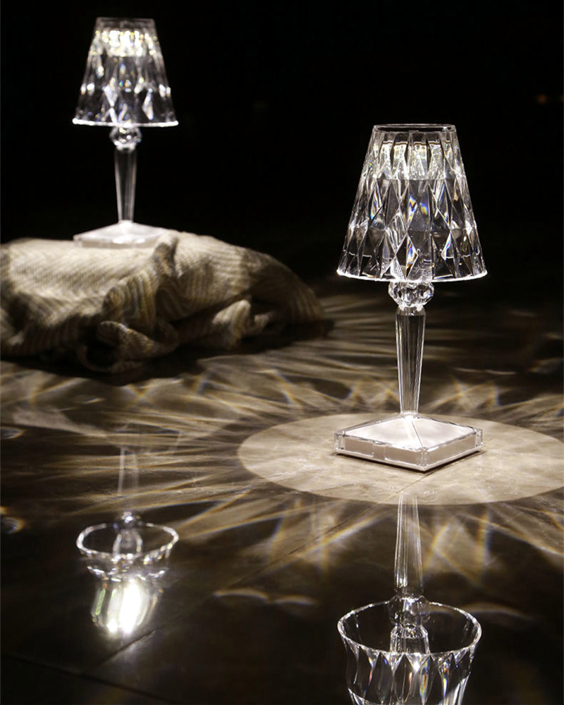 elegant acrylic table lamp