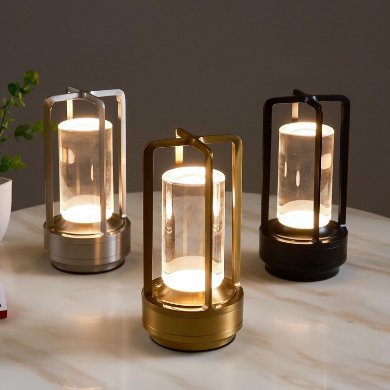 light luxury table lamp