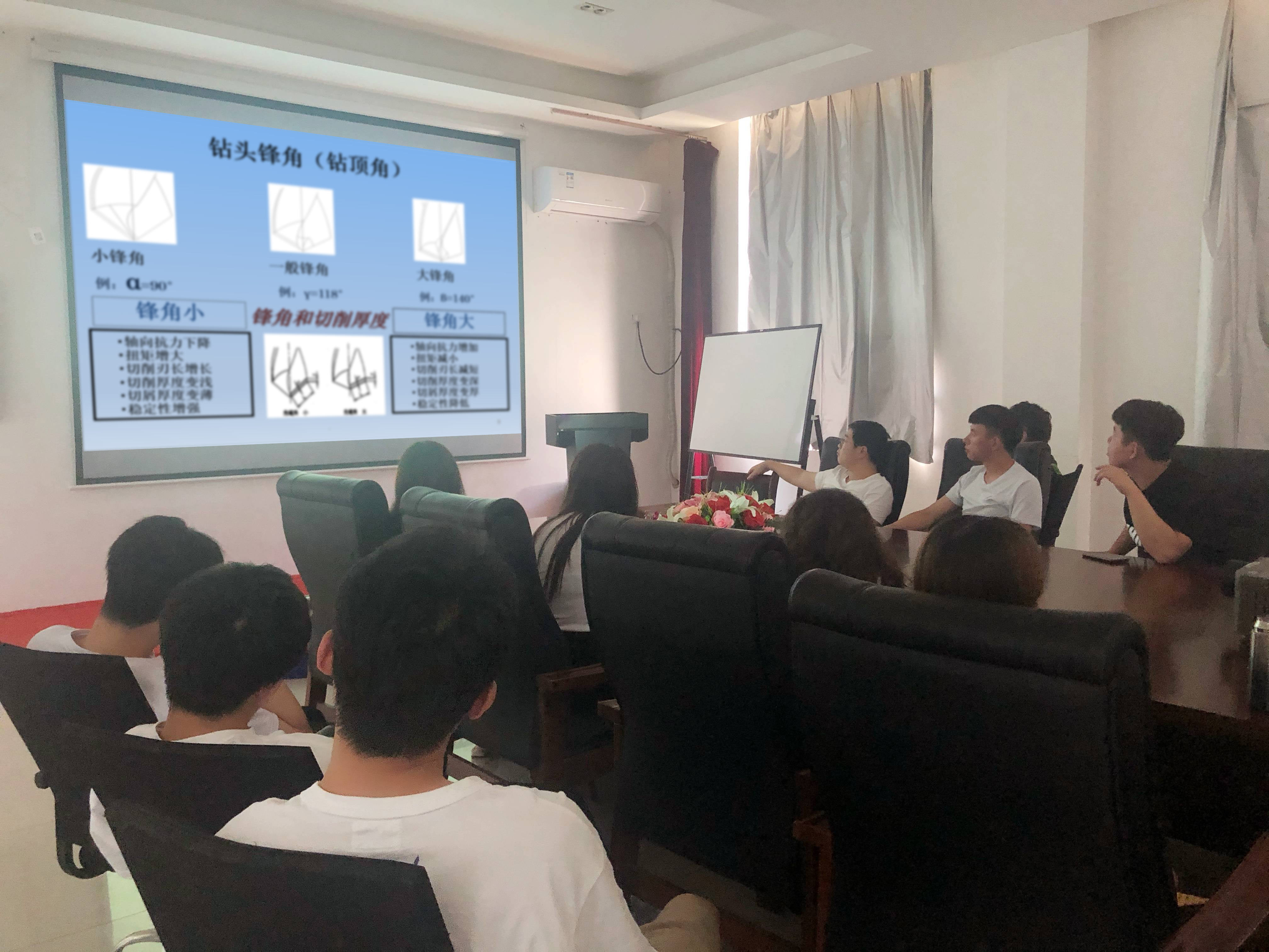Hansheng Automation Hosts Successful Internal CNC Machining Training Program