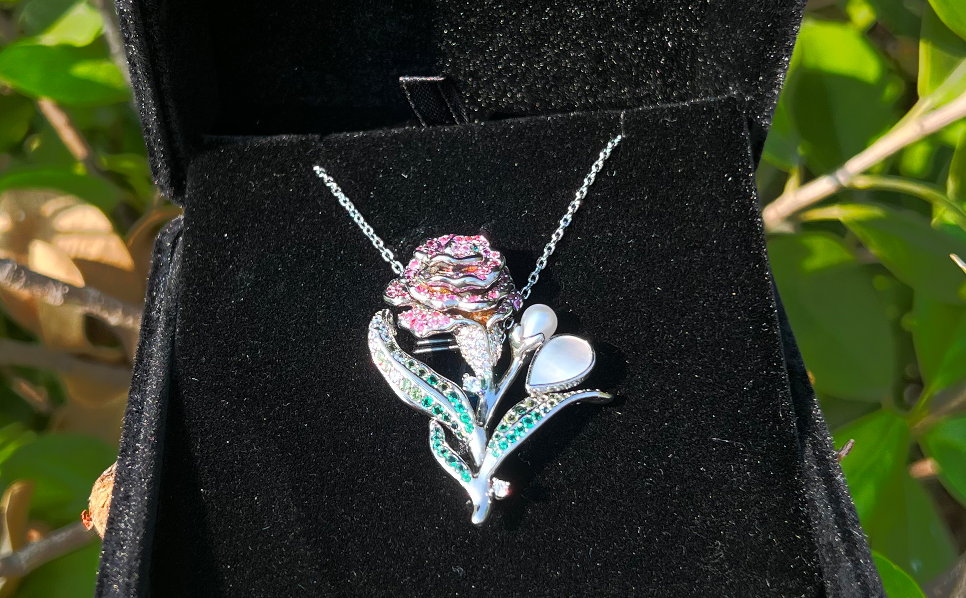 jewelry brooch