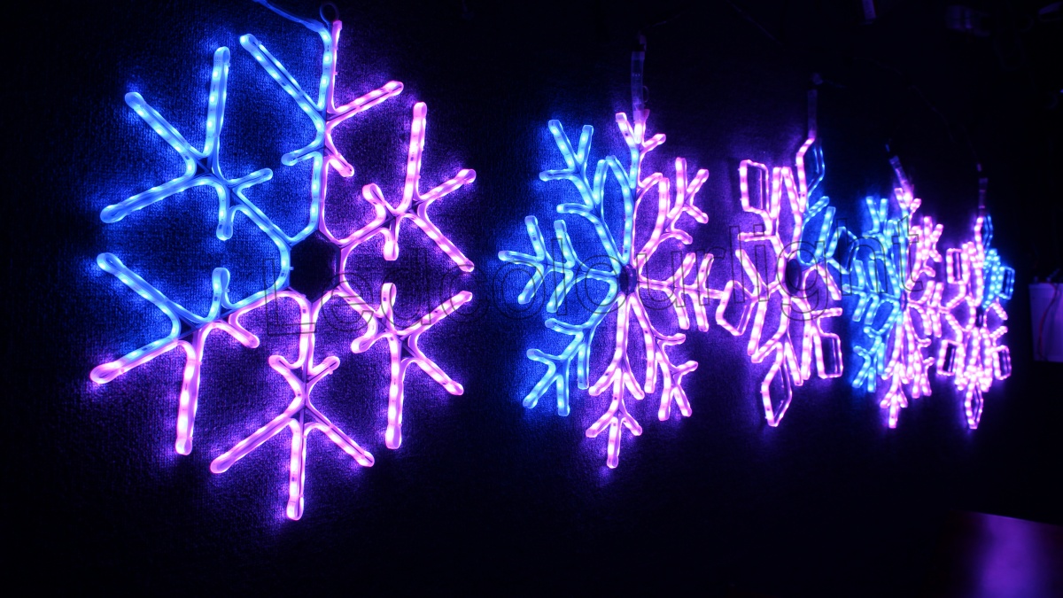 snowflake lights outdoor