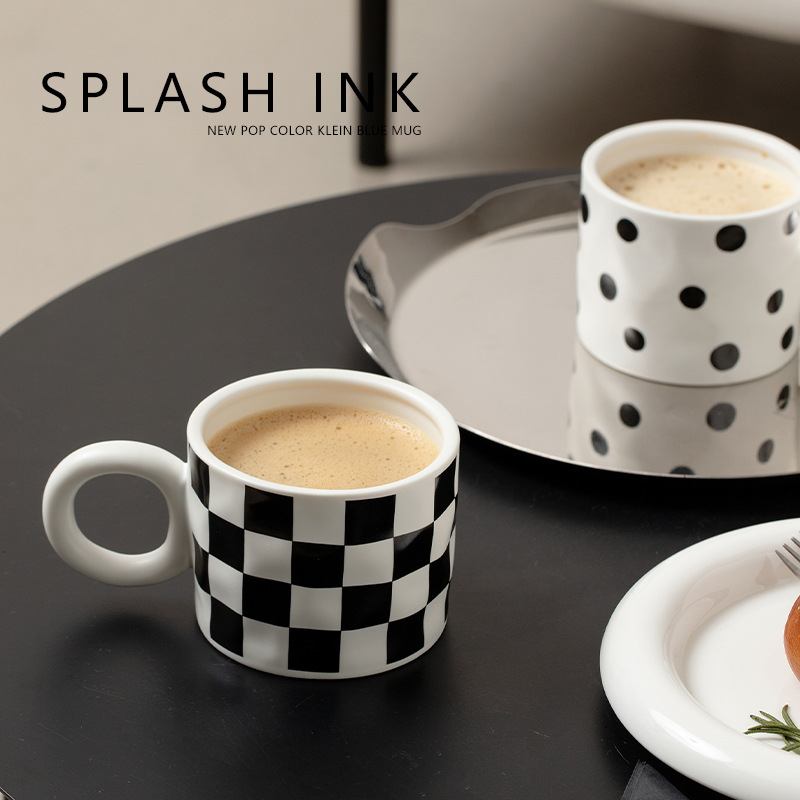 Checkerboard Round Handle ceramic cafe cup manufacturer