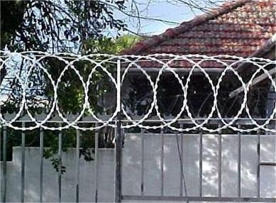 Razor wire