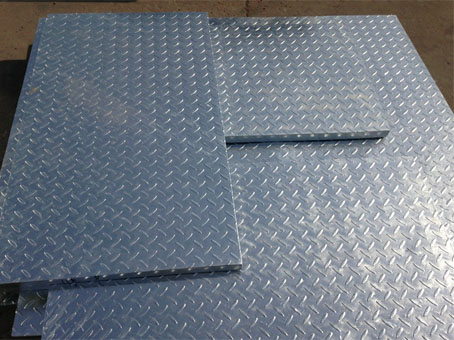 Composite steel grating