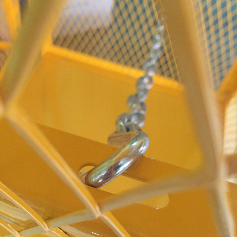 gas cylinder storage cage with a length adjustable chain