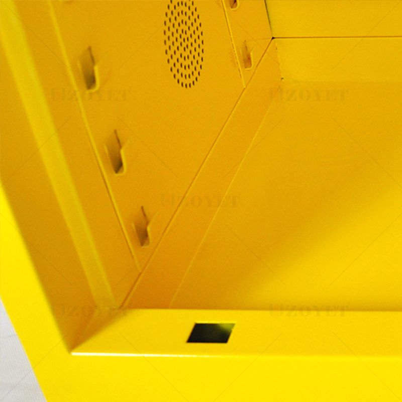 Safety cabinet leakproof containment sump