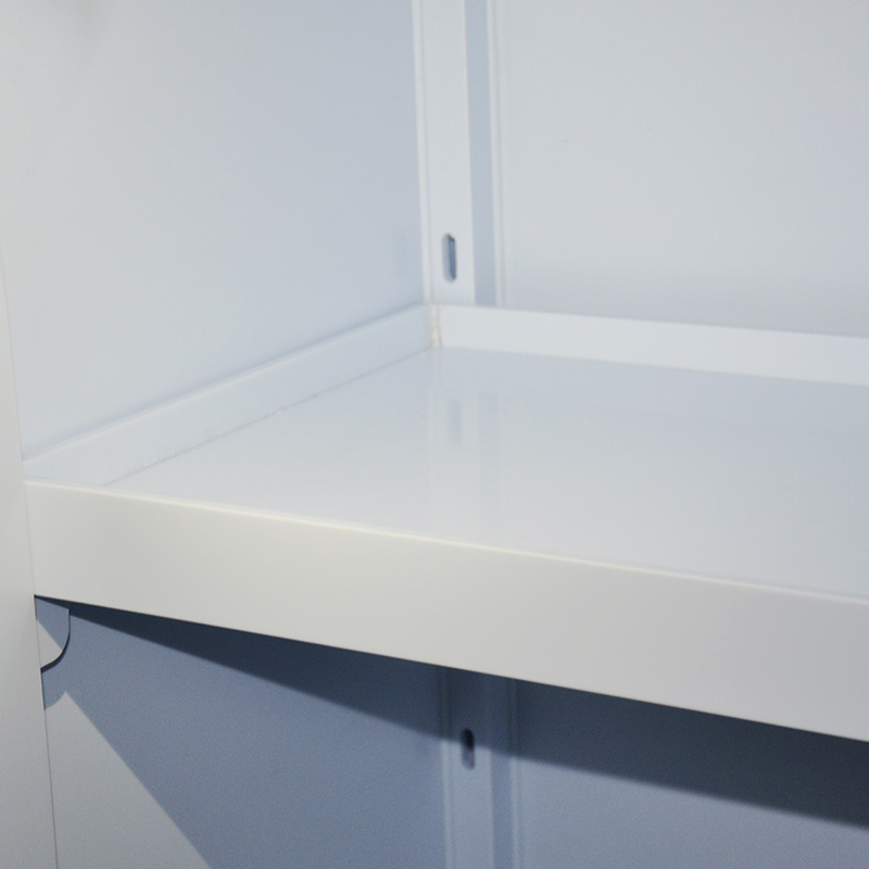 PP cabinet with pp shelf