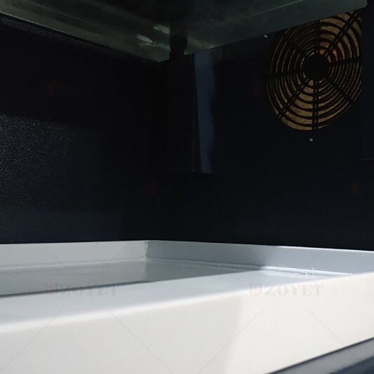 battery recharging cabinet with anti-leakage system