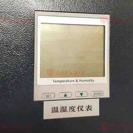 battery recharging cabinet with temperature and humidity control