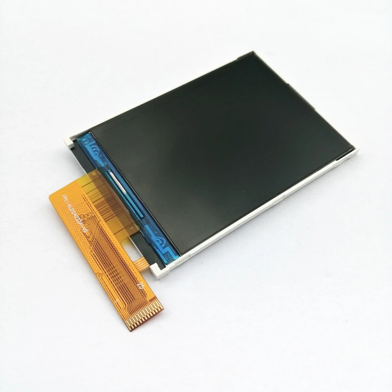 Real shot front view of 2.4 inch lcd screen MCU
