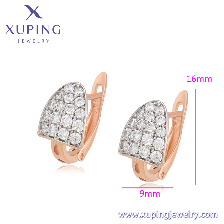 gold diamond stud earrings