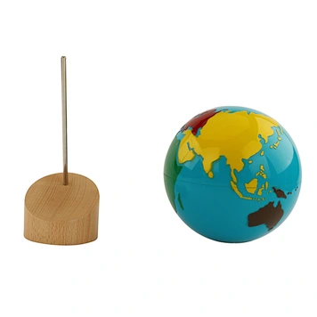 Montessori
Montessori materials
Montessori kids