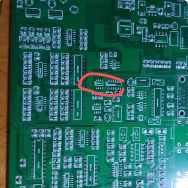 What are the differences between the circuit boards of BGABoard and JLC PCB
