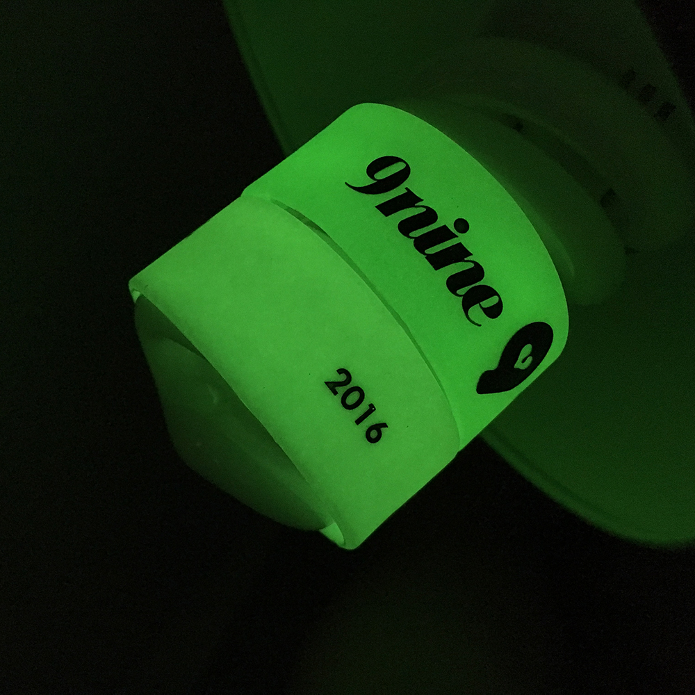 glowing led wristbands for events,glow in the dark bracelets