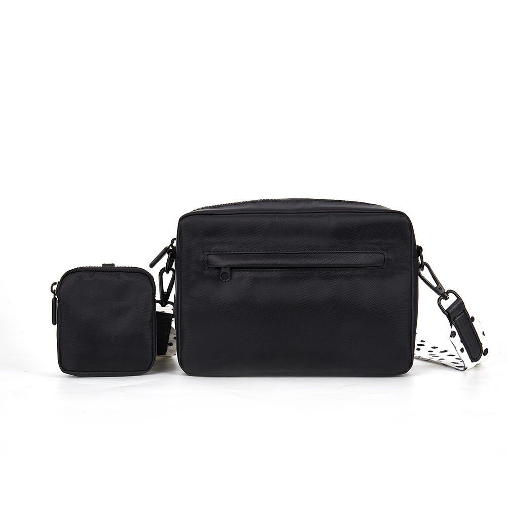 Beautiful bags and cream luxury bag,it is the best choice for women's travel casual crossbody bags,there are many colourful designer handbags for you choice.