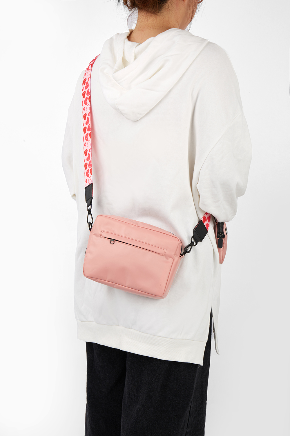 Beautiful bags and cream luxury bag,it is the best choice for women's travel casual crossbody bags,there are many colourful designer handbags for you choice.