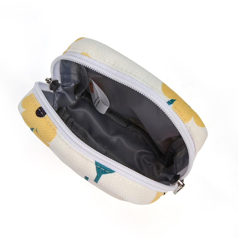 earbud pouches​