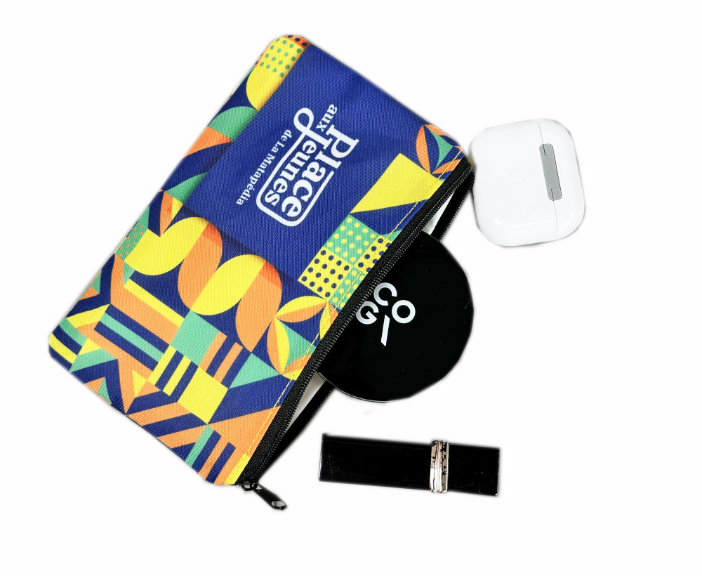 Custom print makeup clutch bag and vanity bag travel,small makeup case convenient to carry your cosmetics when traveling