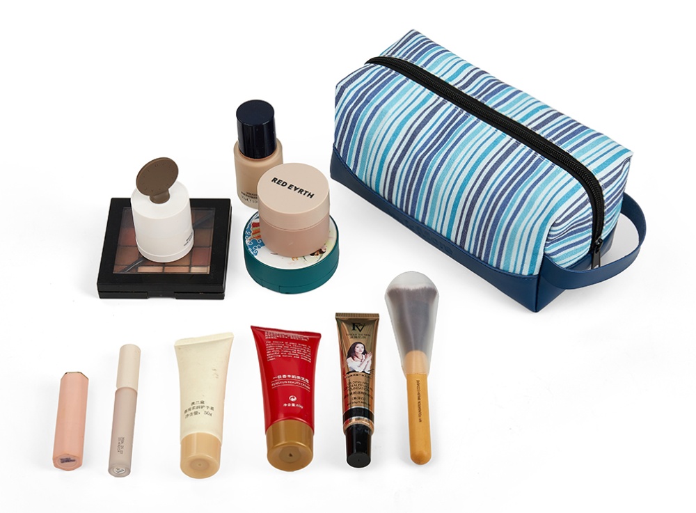 boxy fabric zipper cosmetic handbag