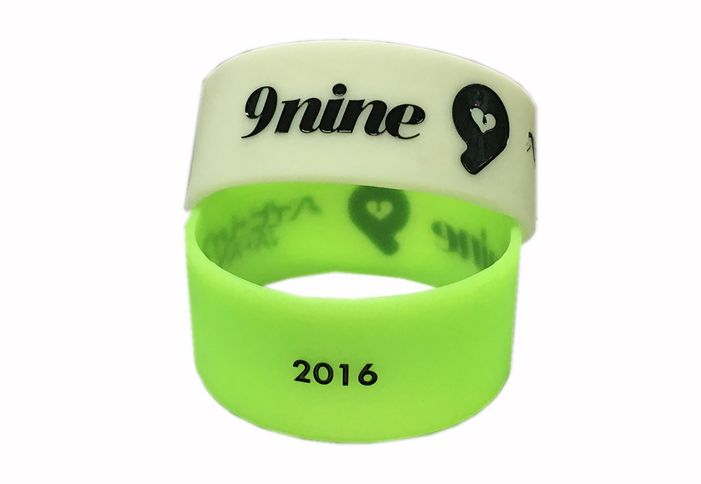 glowing led wristbands for events,glow in the dark bracelets