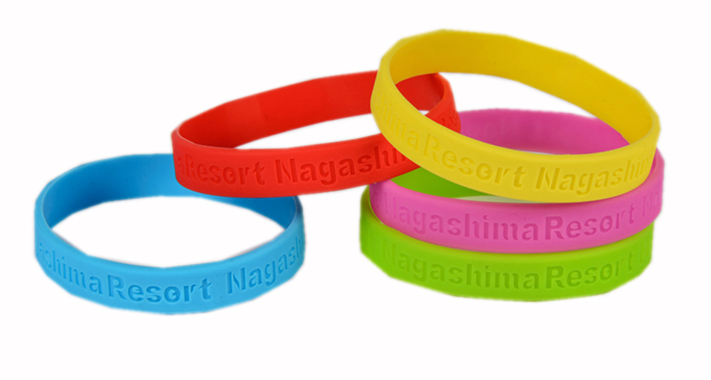 custom logo cheap wristbands in bulk and rubber bracelets