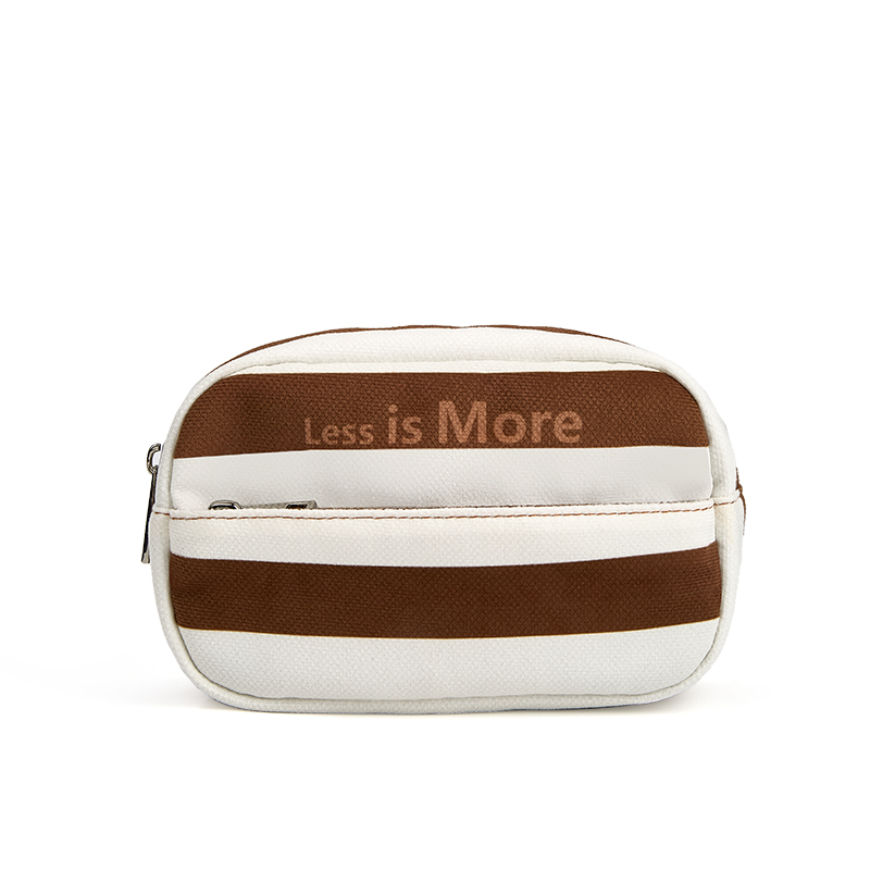 Double-layer personalized cosmetic bags.