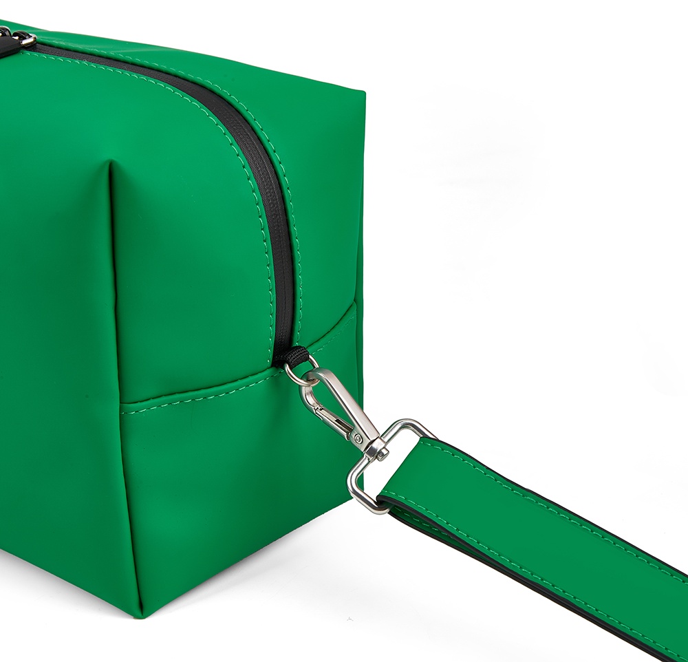large cosmetic travel bag for women