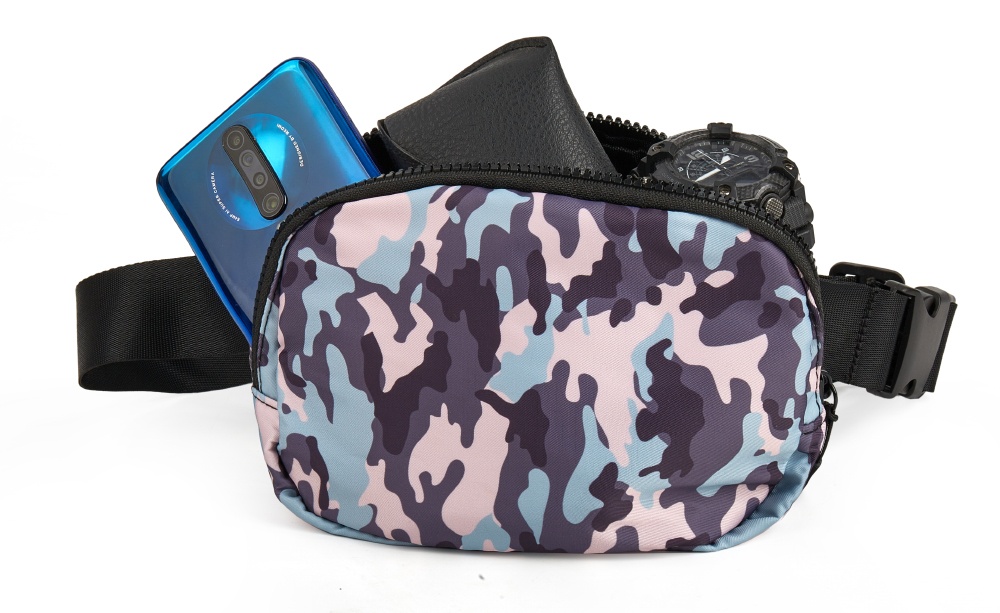 large waterproof fanny pack