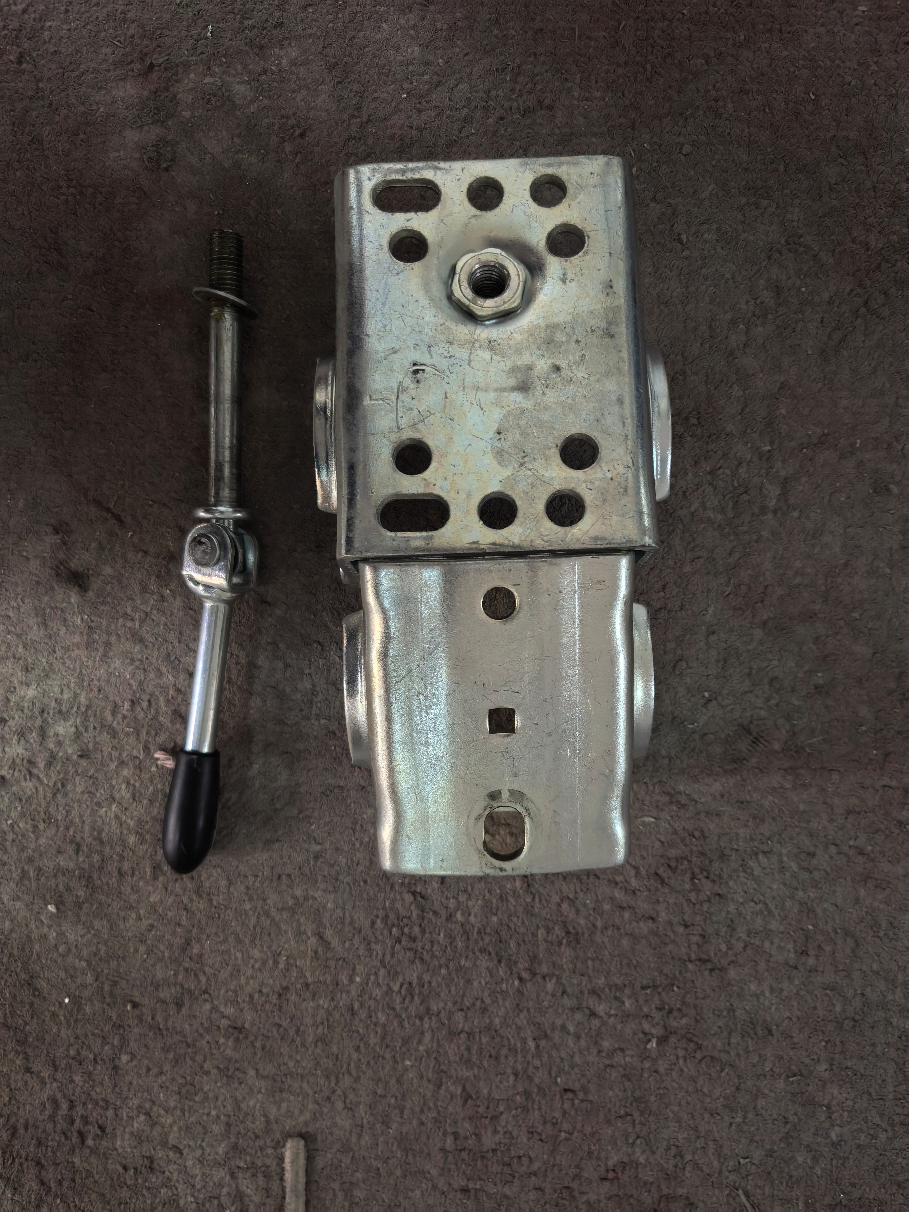 trailer jack clamp