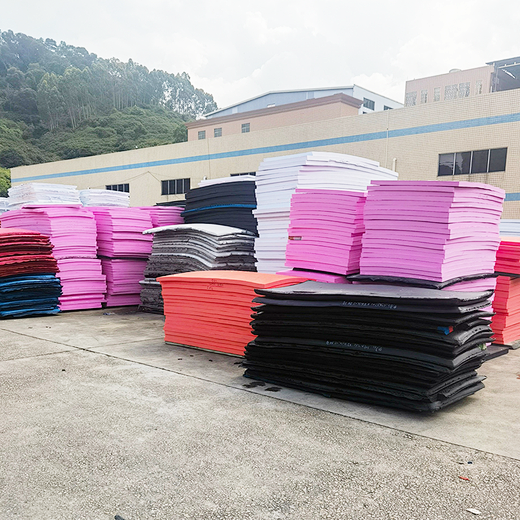 //www.hyheva.com/hyh-wholesale-custom-foamiran-eva-foam-sheet-packaging-material.html