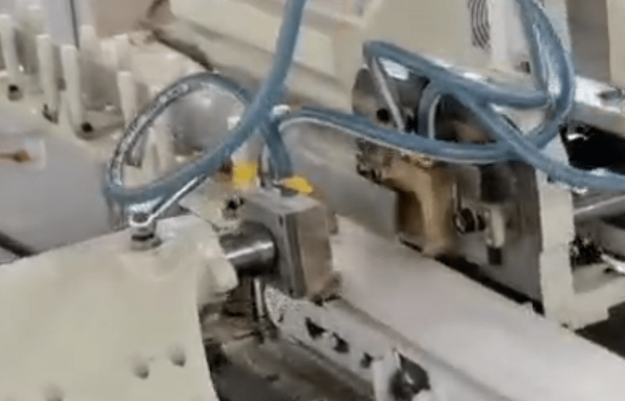 150-300kgh soap production machine