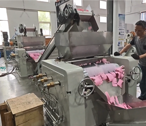 Toilet Soap Production Line-Three Roll Mill 2