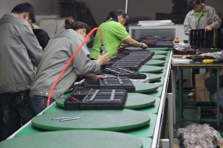 assembly line with led street light