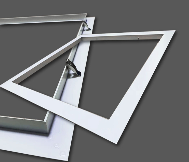 High quality recessed light frame