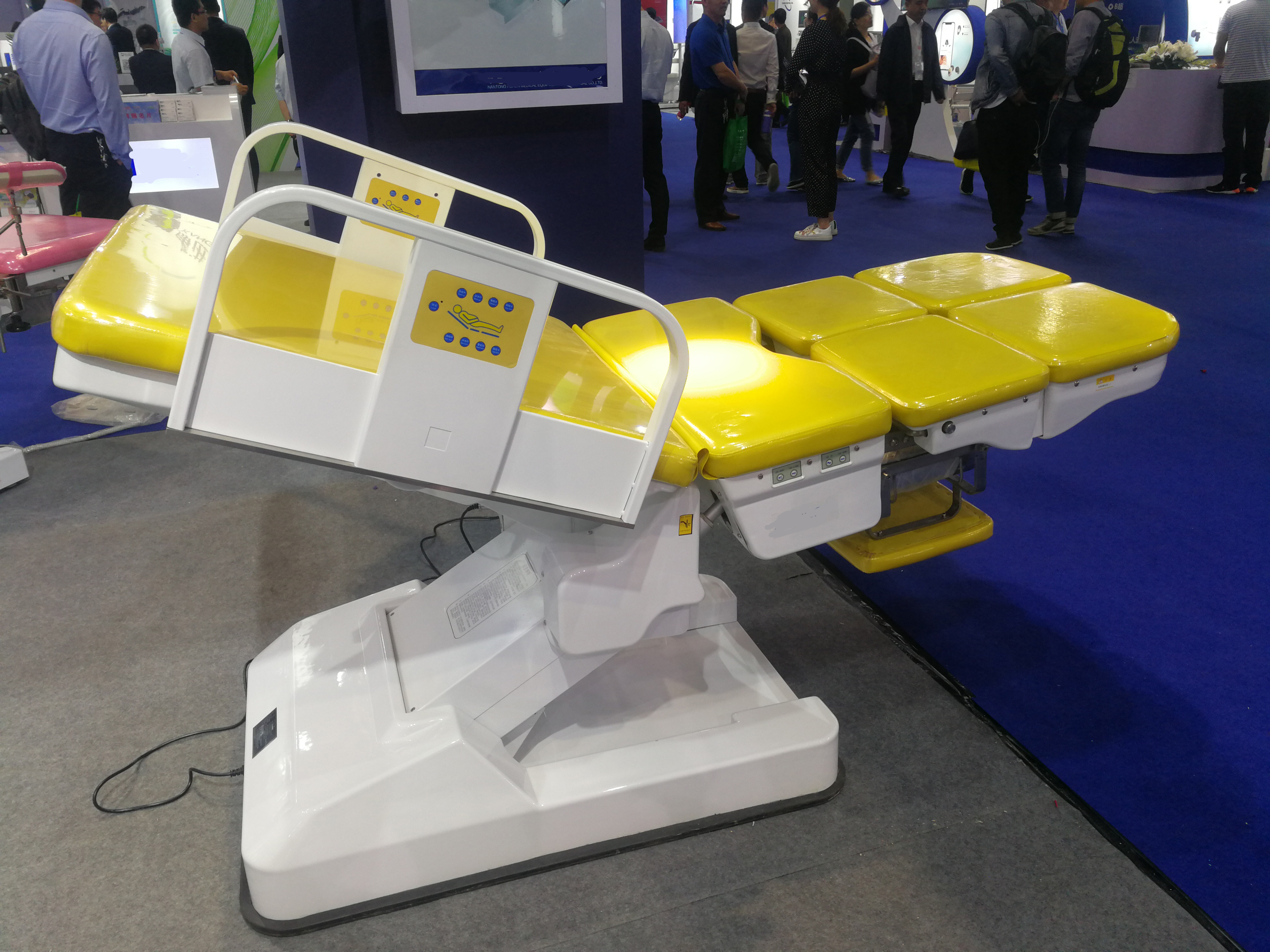 Multi-Functional Electric Obstetric Bed 8