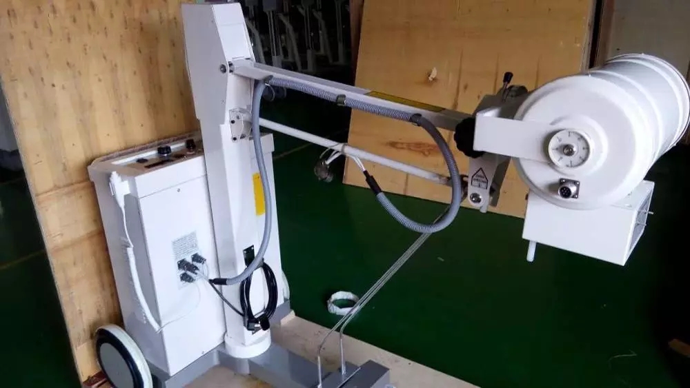 100MA Mobile X Ray Machine For Hospital, Medical Mobile X-Ray Machine 6