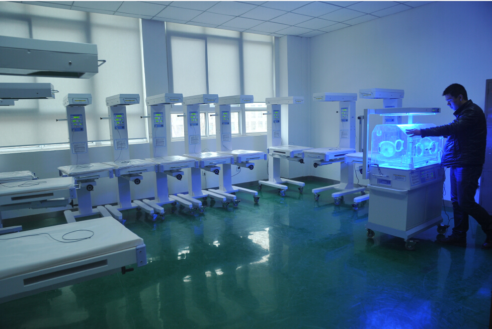 Neonatal Baby Infant Radiant Warmer With LED Phototherapy 5
