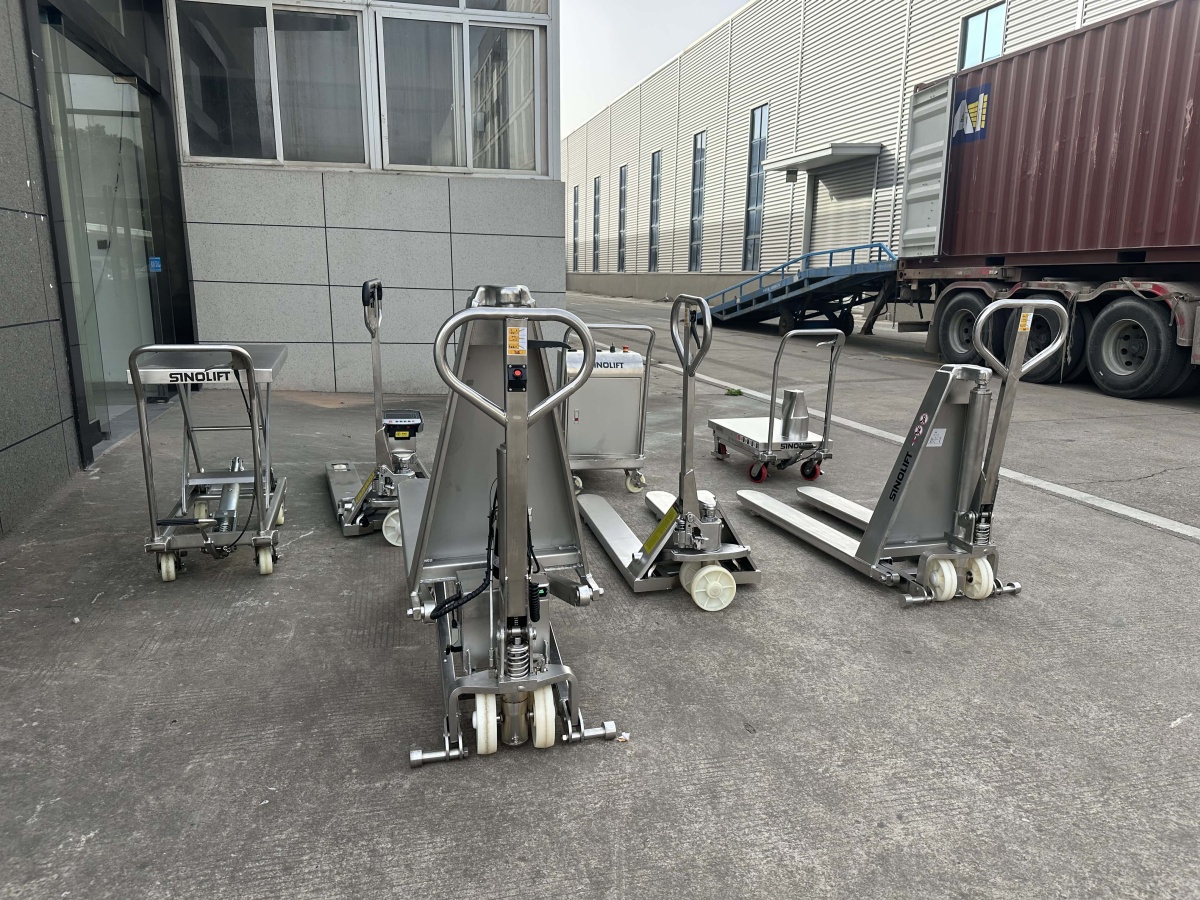 SINOLIFT Stainless Steel Equipment in Operation