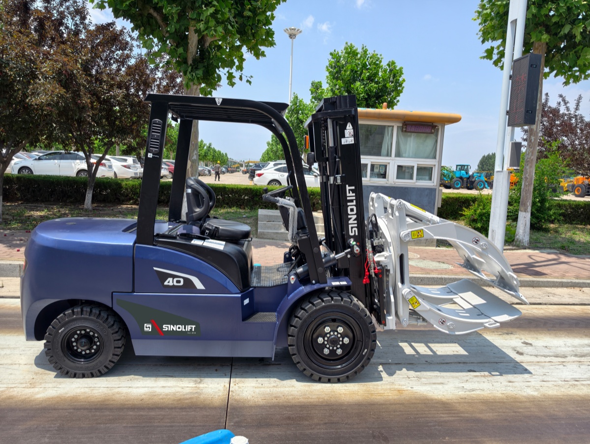 L Series PRO Forklifts Kalahari Starry Blue for South Africa
