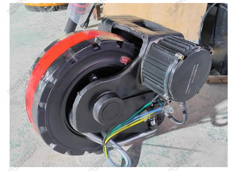 Heavy-load drive tire with thick bead area for stability and safety