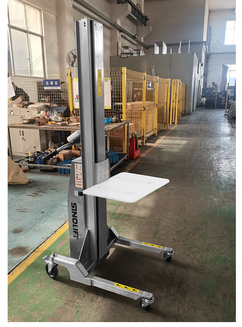 Lightweight and maneuverable stacker with precision electric lifting for sensitive environments.