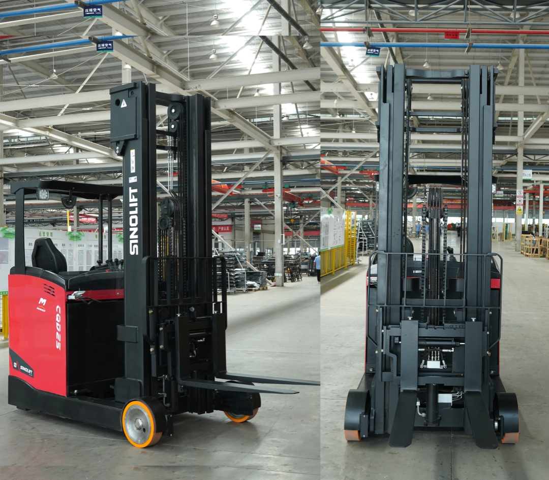 SINOLIFT CQD25A seated electric reach truck working beside warehouse racking