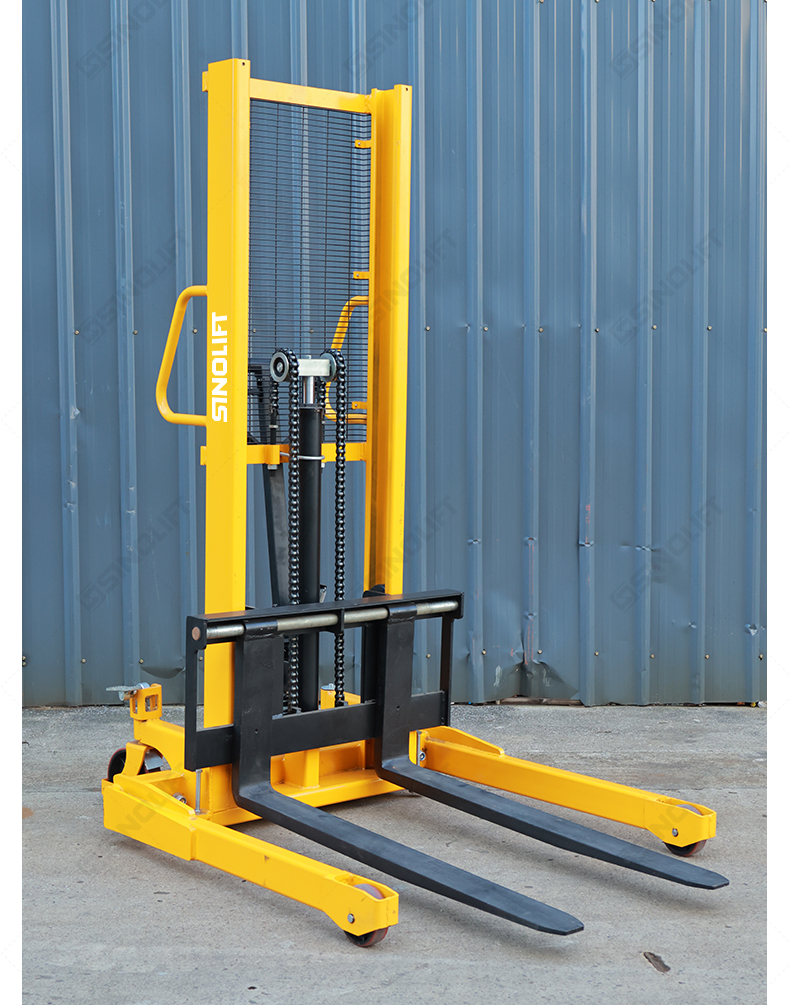 Adjustable straddle leg design and sealed hydraulic cylinder on the heavy-duty SFH22AG manual stacker