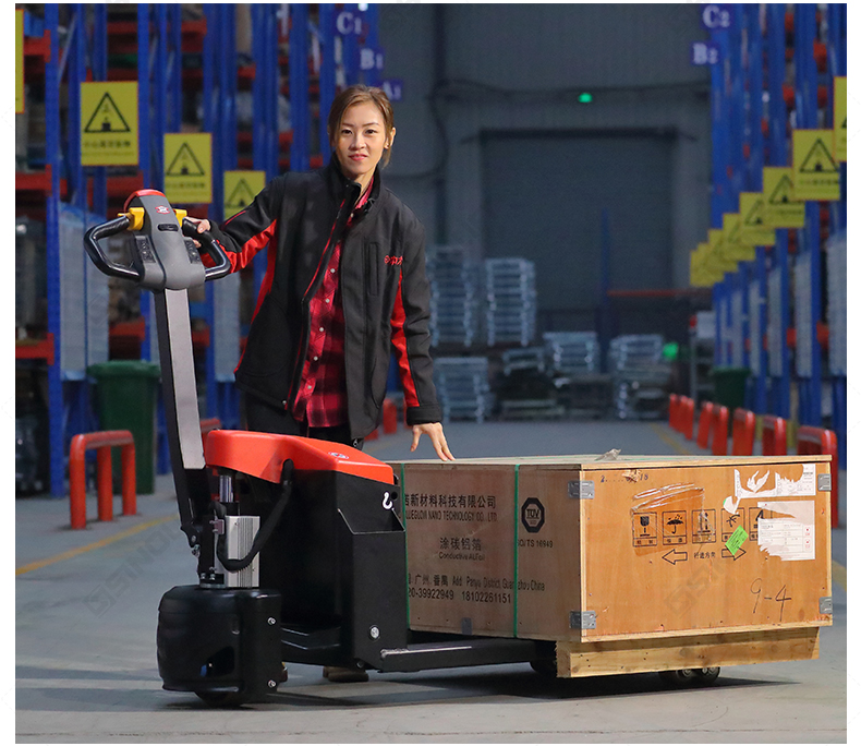 Long-lasting battery-powered pallet truck for continuous warehouse operations