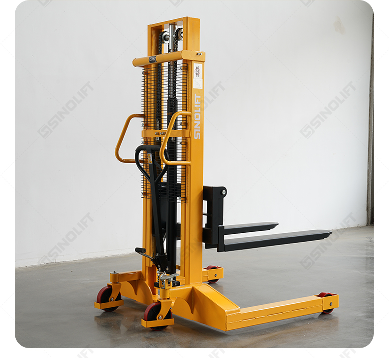 High-capacity manual stacker with dual mast and wide base