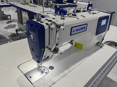 Upgraded single-step-motor-drive lockstitch