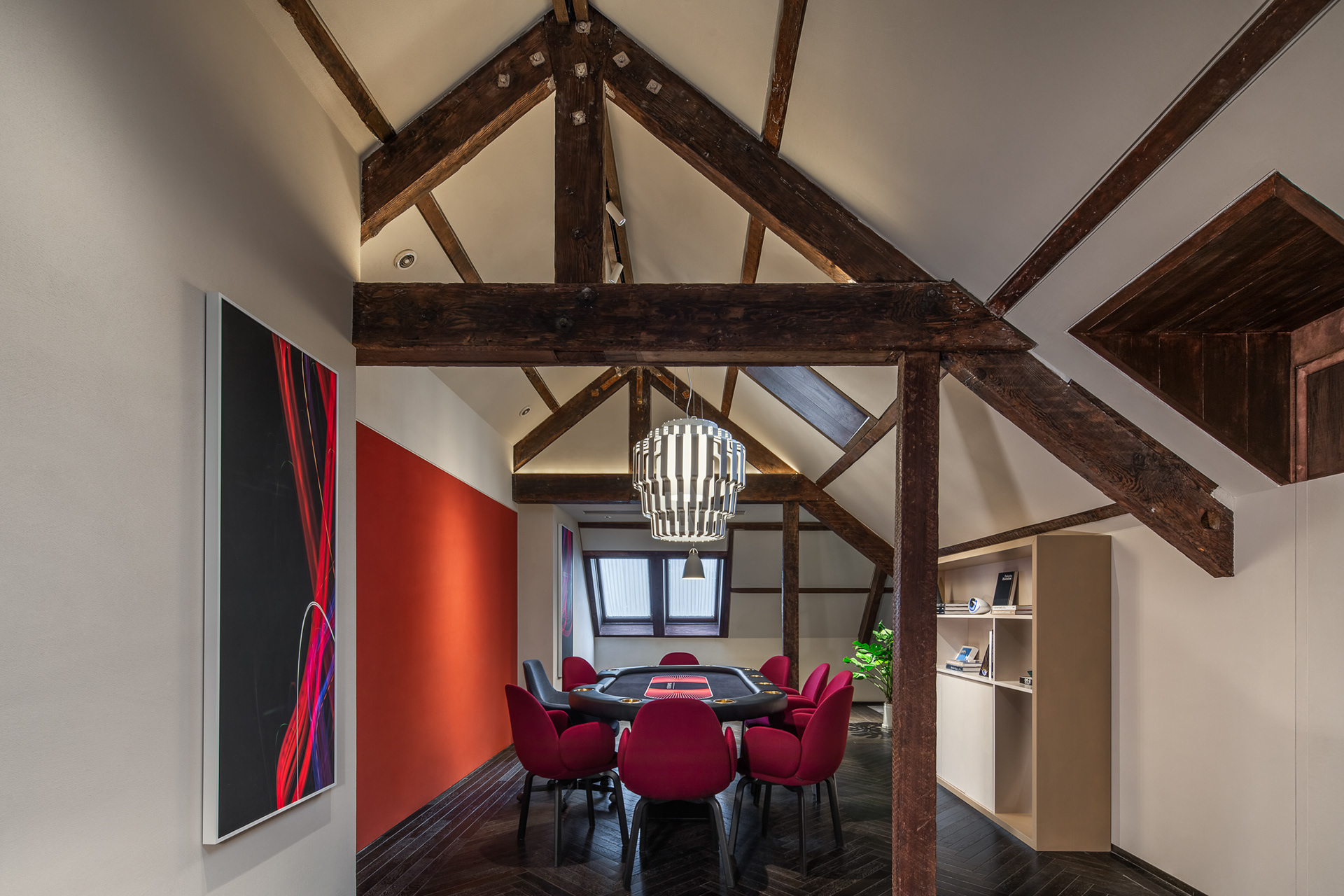 Villa bespoke lighting