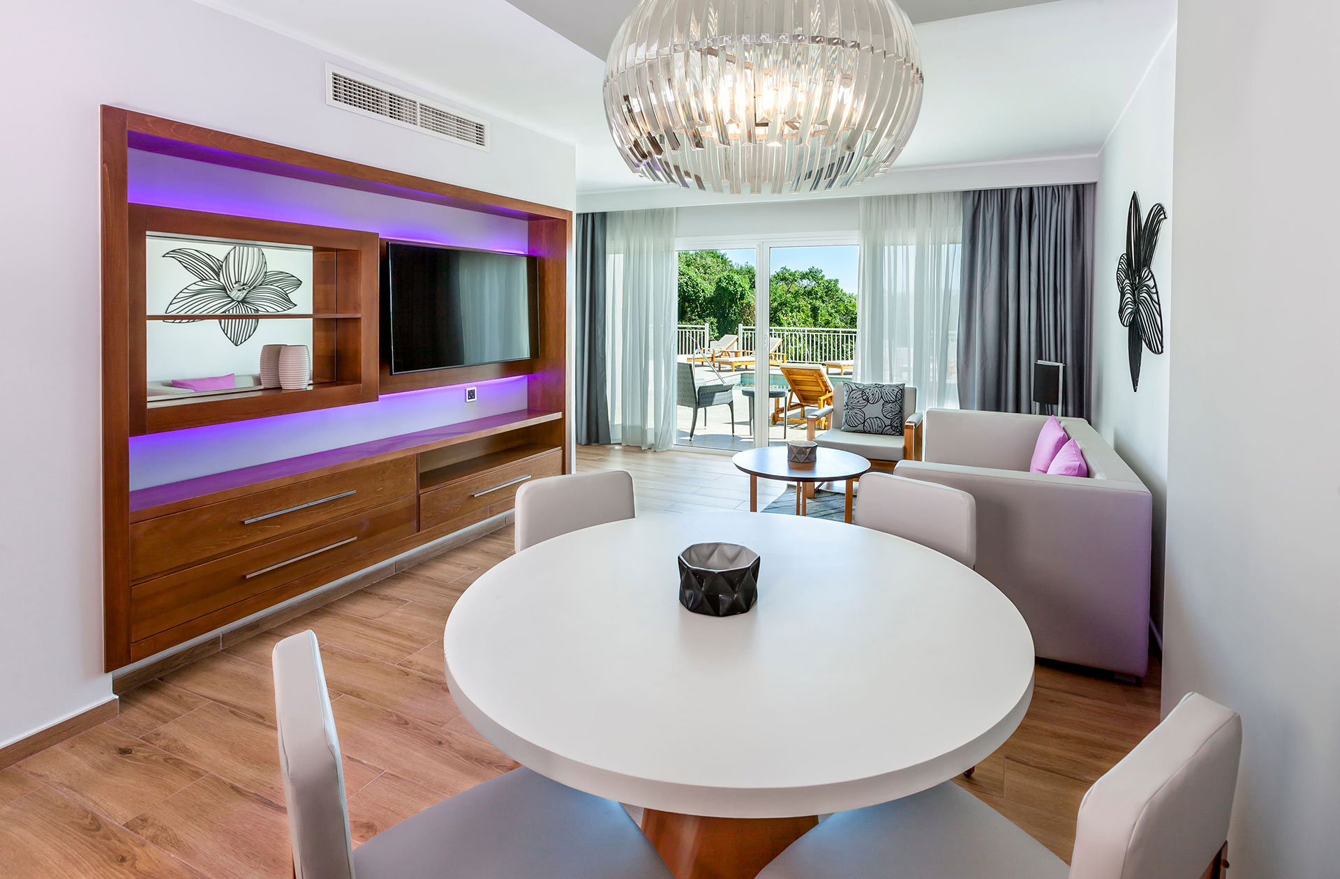 Paradisus Los Cayos lighting,bespoke lighting,modern lamp