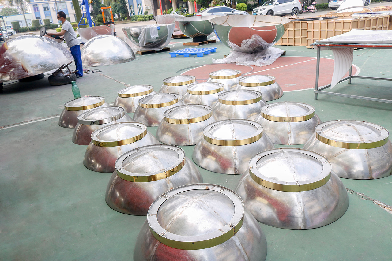 Dreams Colombo Sri Lanka,Cinnamon Life at City,Customized production of lamps