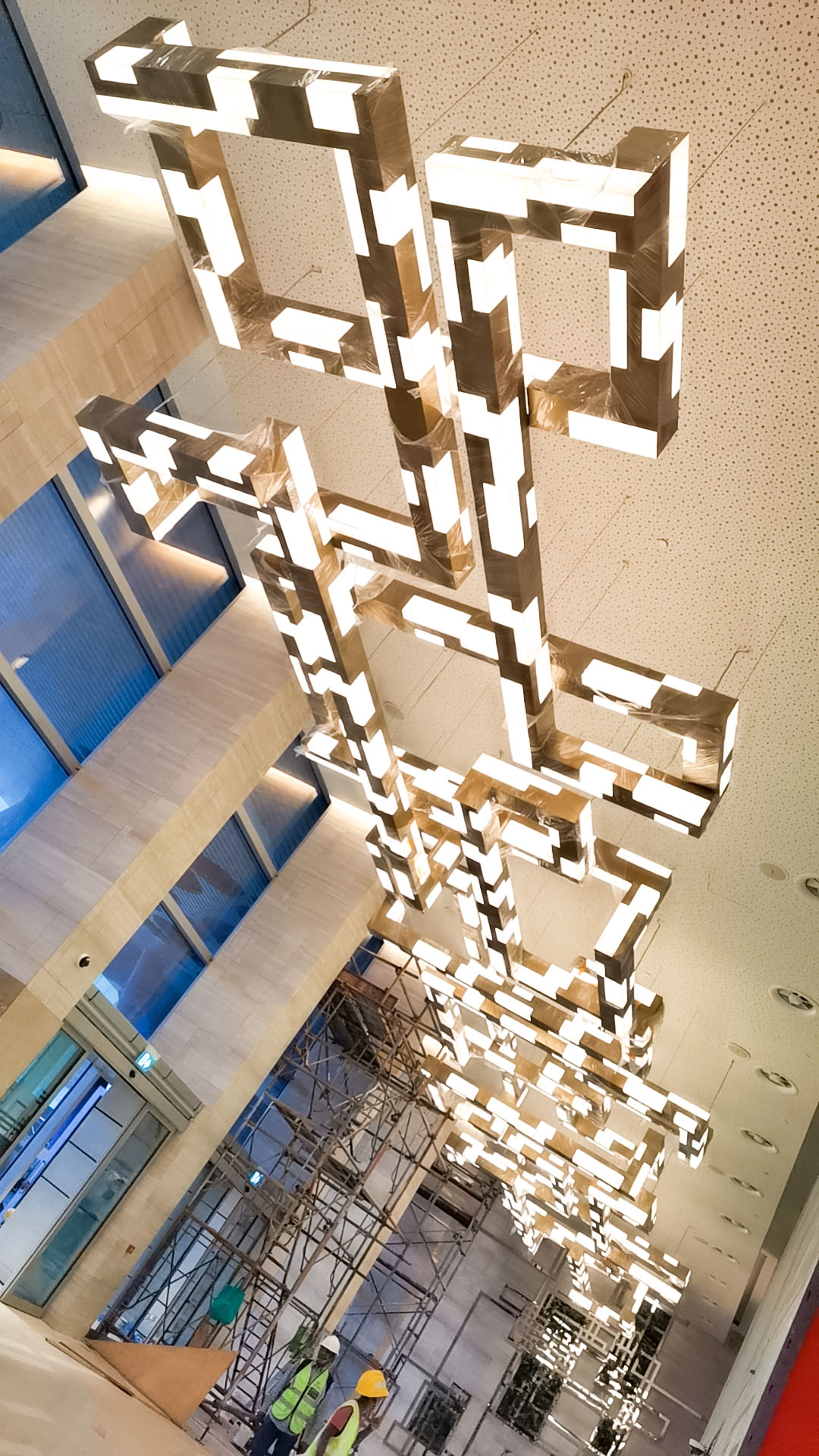 bespoke chandelier lighting,hospitality lighting,custom made